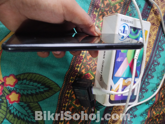 Samsung Galaxy M21 (6GB/128GB)